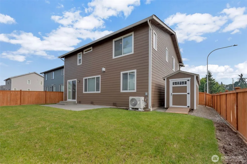 5106 S 294th Court Auburn, WA 98001