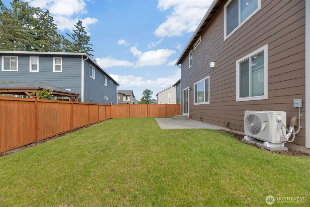 5106 S 294th Court Auburn, WA 98001