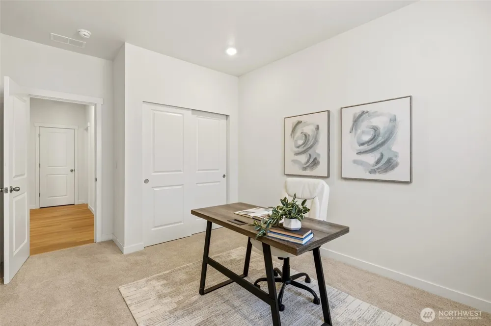 5106 S 294th Court Auburn, WA 98001