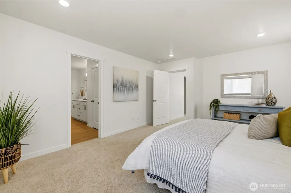 5106 S 294th Court Auburn, WA 98001