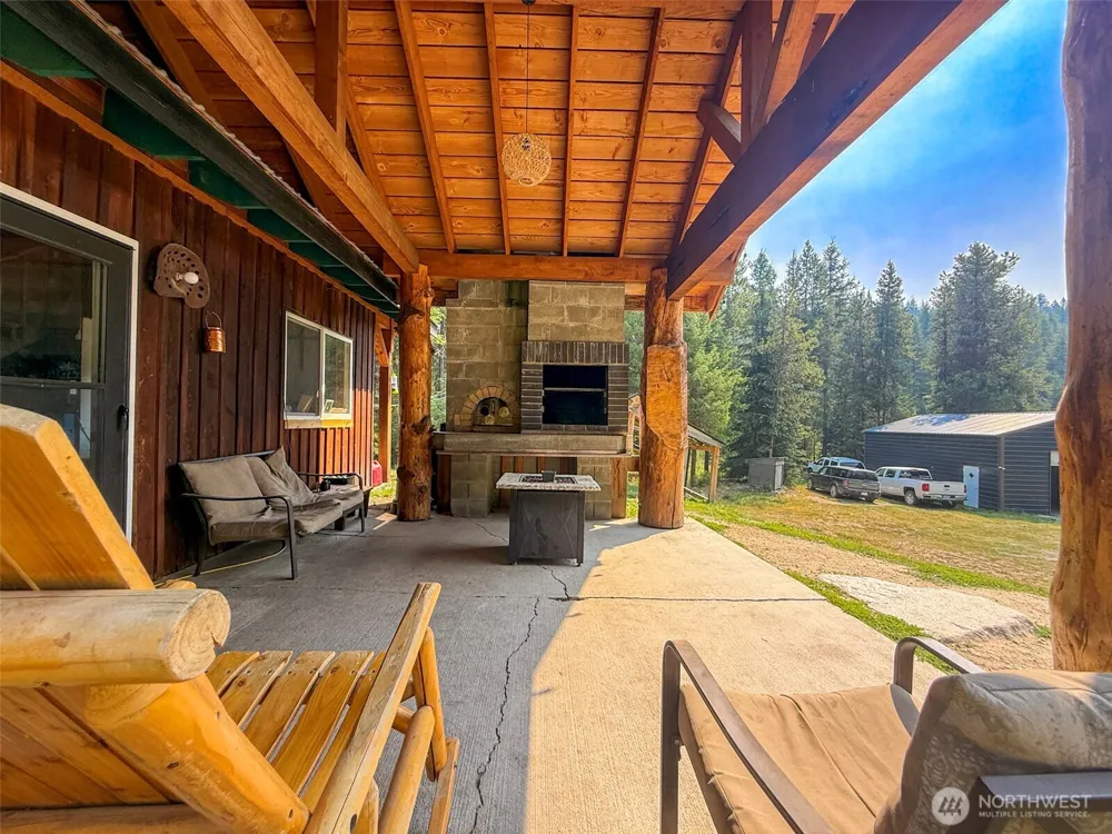 259 B S FS 33100 Mt Anne R Wauconda, WA 98859