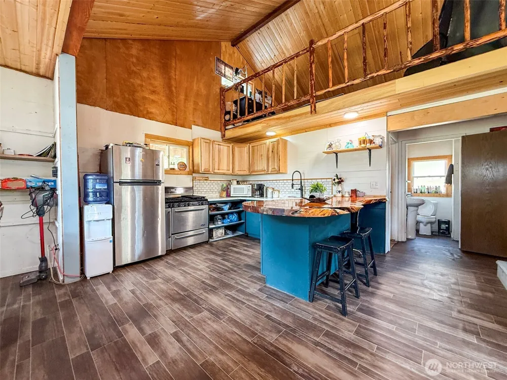 259 B S FS 33100 Mt Anne R Wauconda, WA 98859