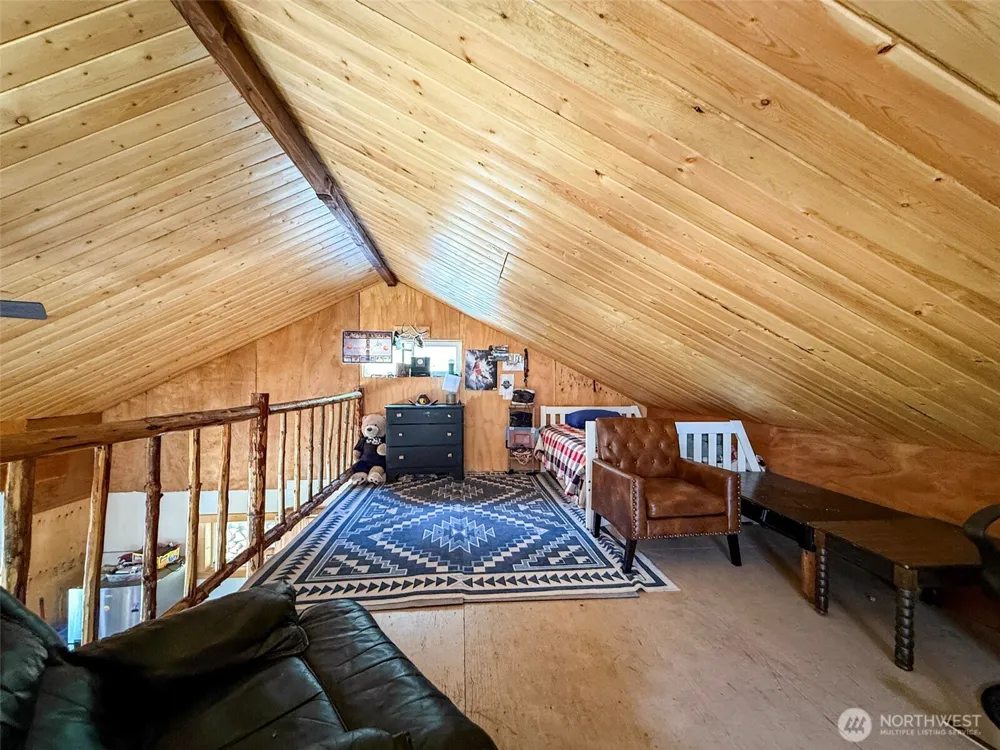 259 B S FS 33100 Mt Anne R Wauconda, WA 98859