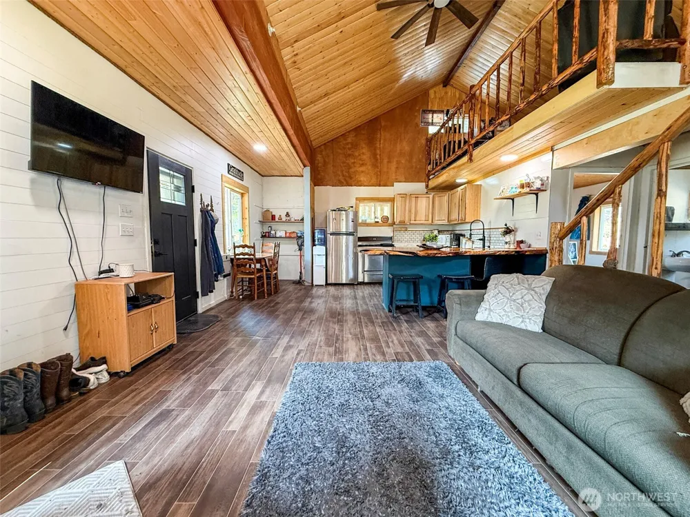259 B S FS 33100 Mt Anne R Wauconda, WA 98859