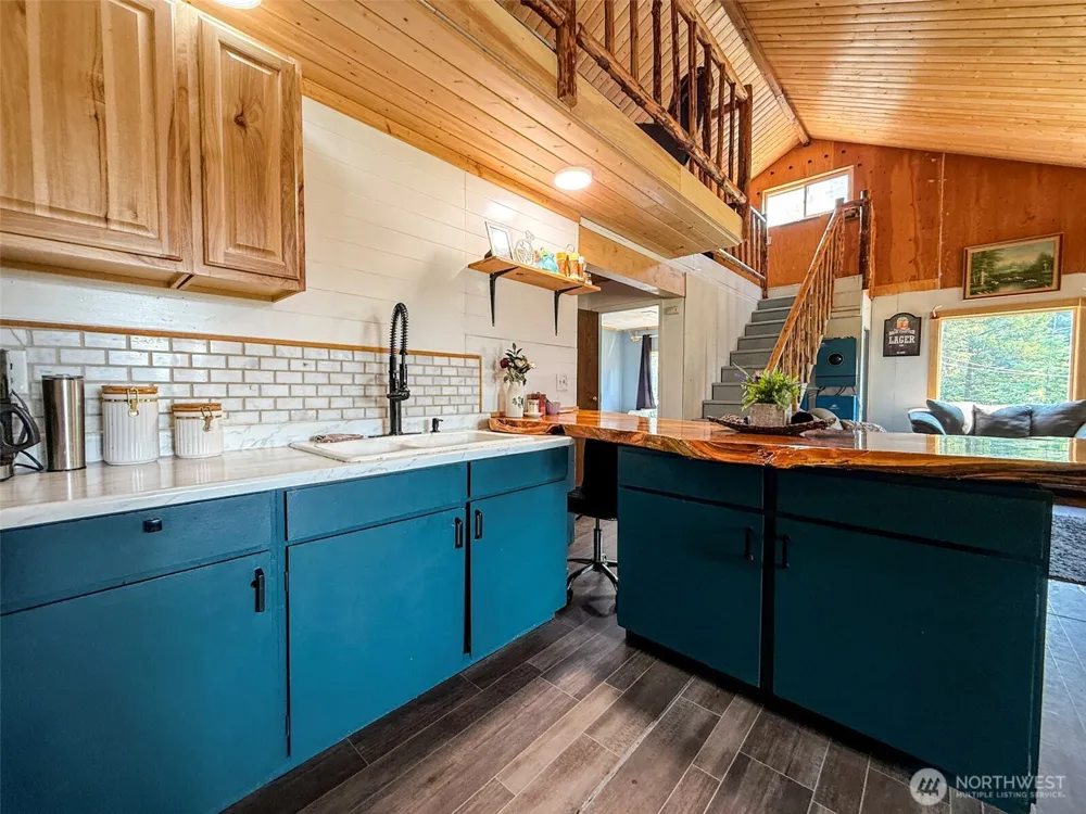 259 B S FS 33100 Mt Anne R Wauconda, WA 98859