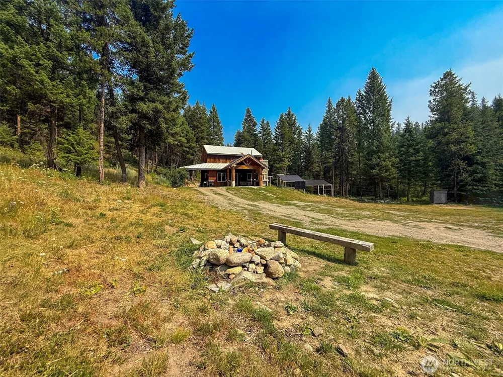 259 B S FS 33100 Mt Anne R Wauconda, WA 98859