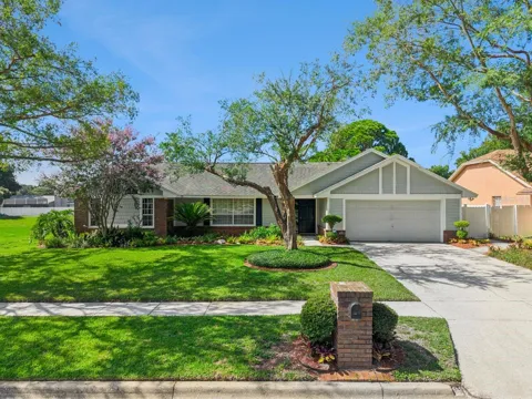 1129 CLIMBING ROSE DRIVE