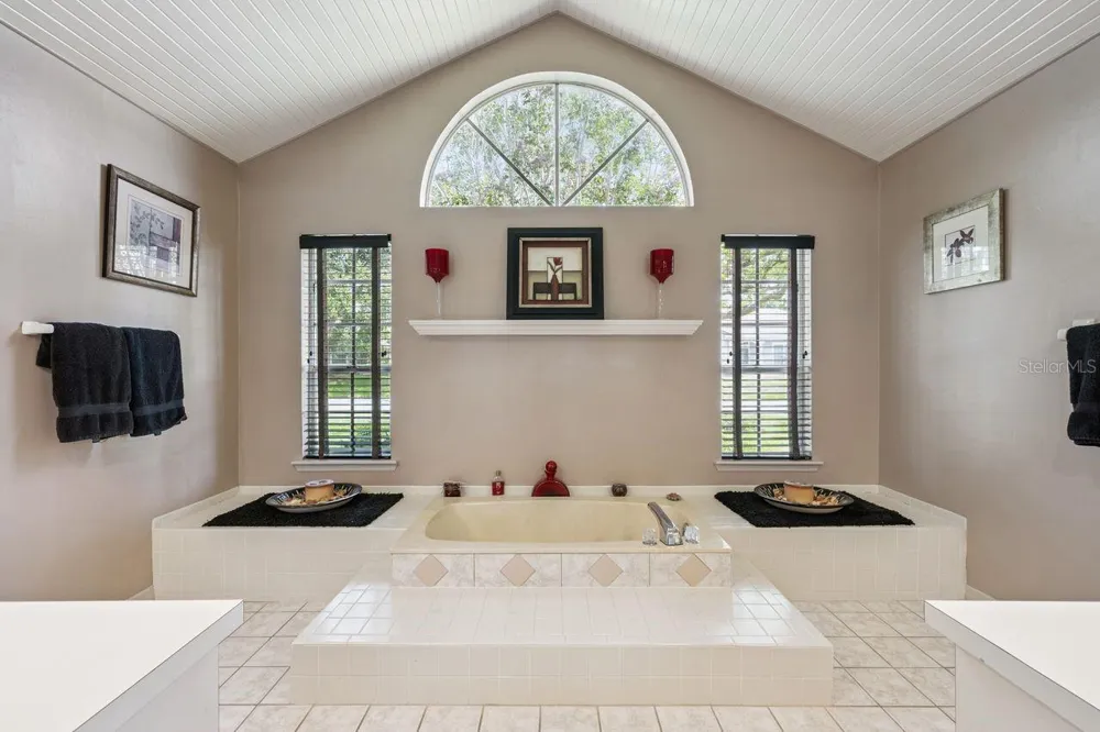 1129 CLIMBING ROSE DRIVE Ocoee, FL 34761