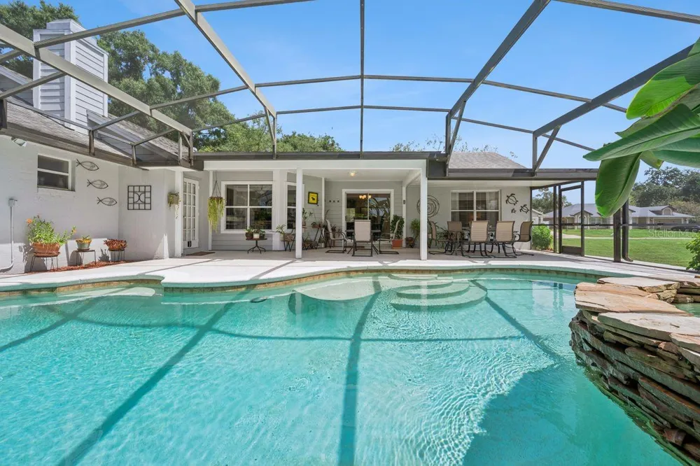 1129 CLIMBING ROSE DRIVE Ocoee, FL 34761