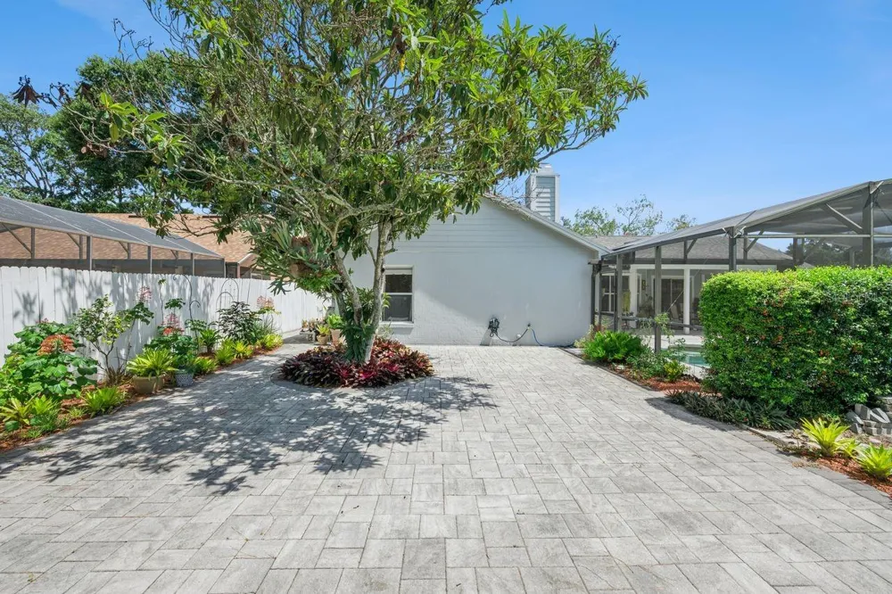 1129 CLIMBING ROSE DRIVE Ocoee, FL 34761