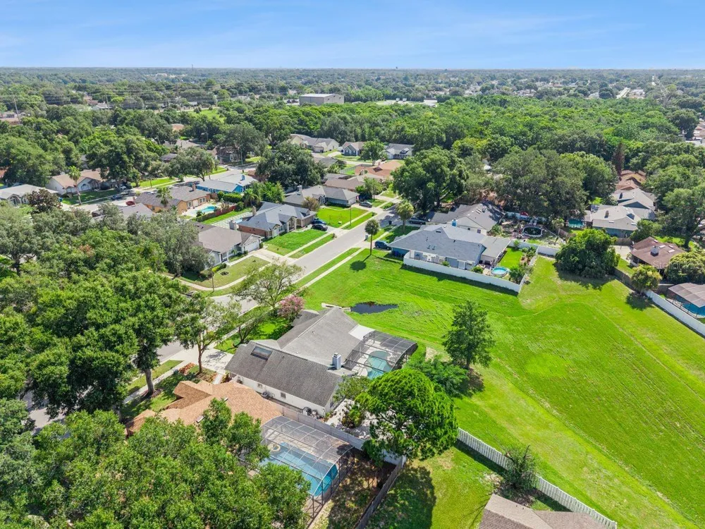 1129 CLIMBING ROSE DRIVE Ocoee, FL 34761