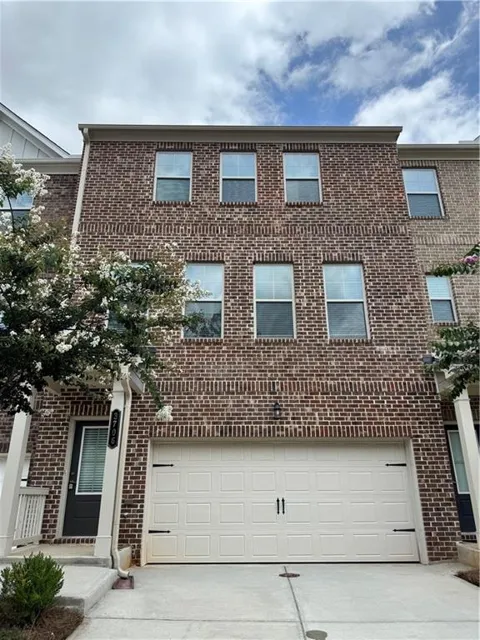 3706 Davis Circle
