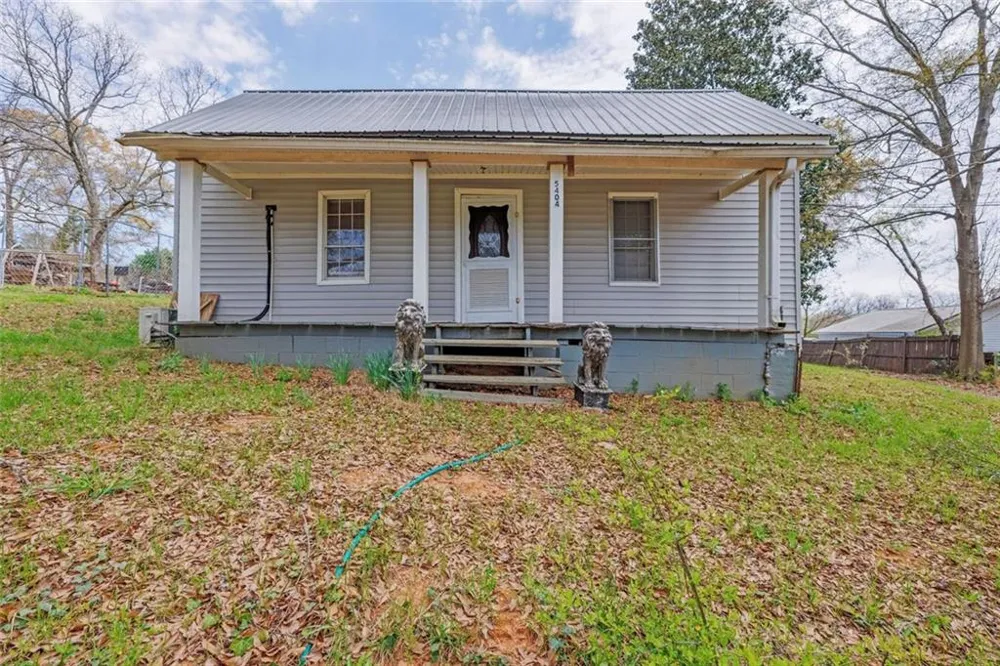 5408 Spring Street Flowery Branch, GA 30542