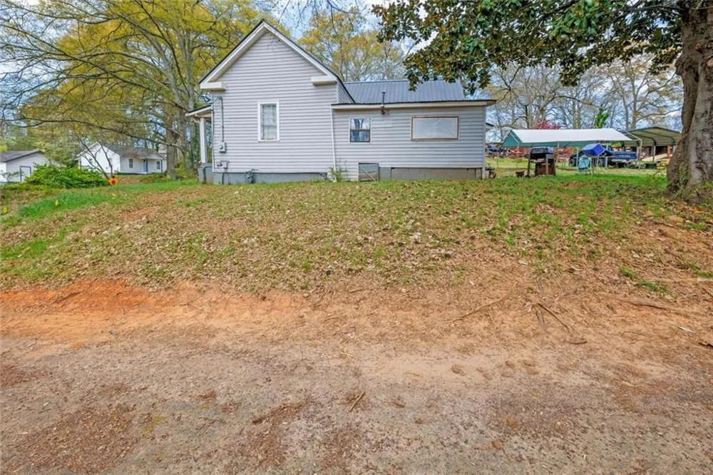 5408 Spring Street Flowery Branch, GA 30542