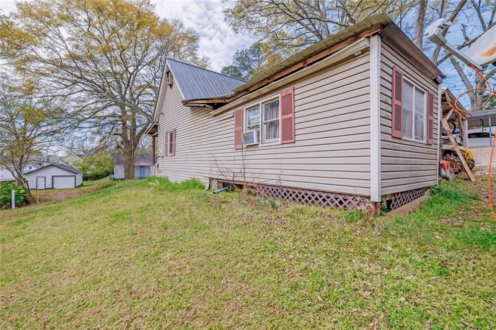 5408 Spring Street Flowery Branch, GA 30542
