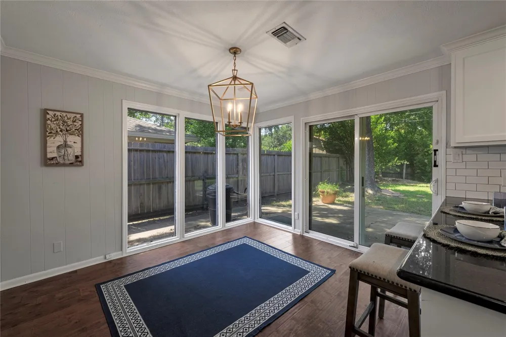 515 Azaleadell Drive Houston, TX 77018