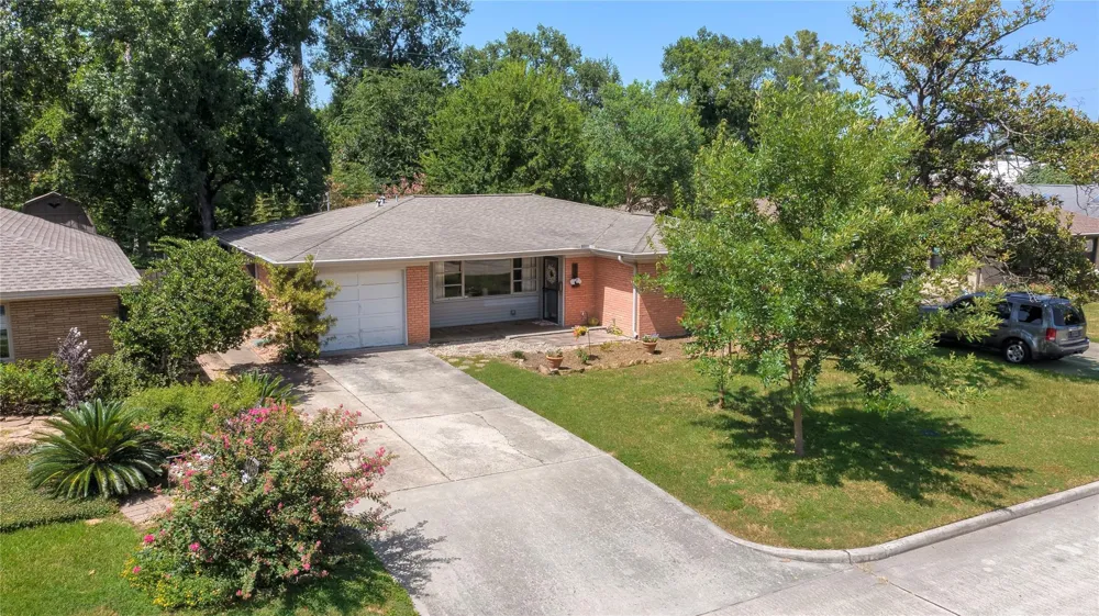 515 Azaleadell Drive Houston, TX 77018