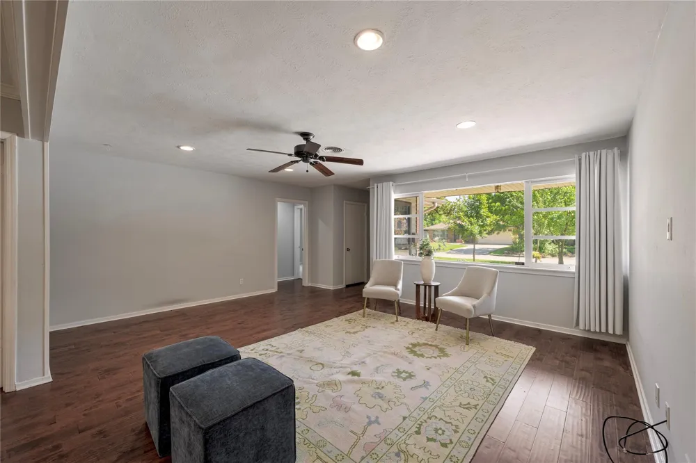 515 Azaleadell Drive Houston, TX 77018