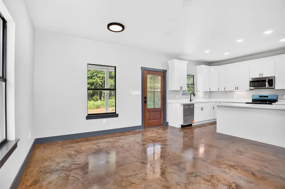 510 Country Road 837 Nacogdoches, TX 75964