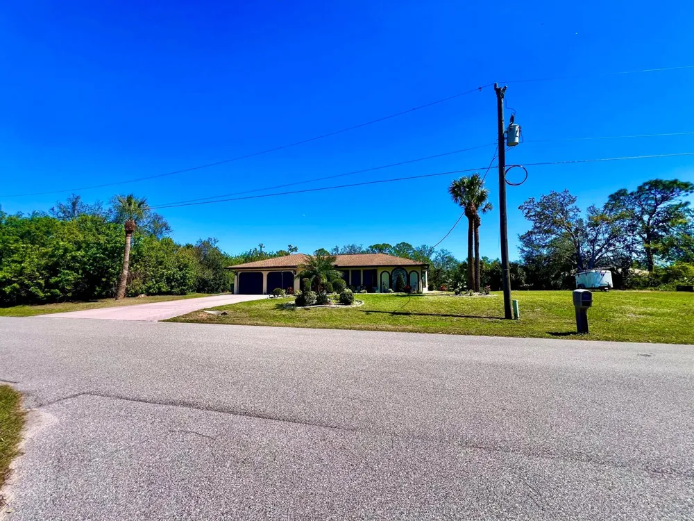 12142 Joyner Avenue Port Charlotte, FL 33953