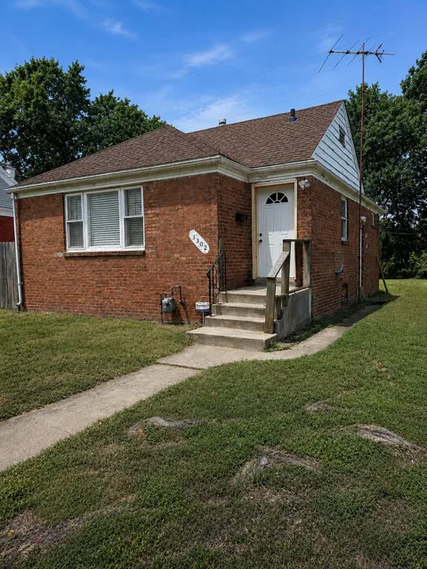 1302 Dakota Street