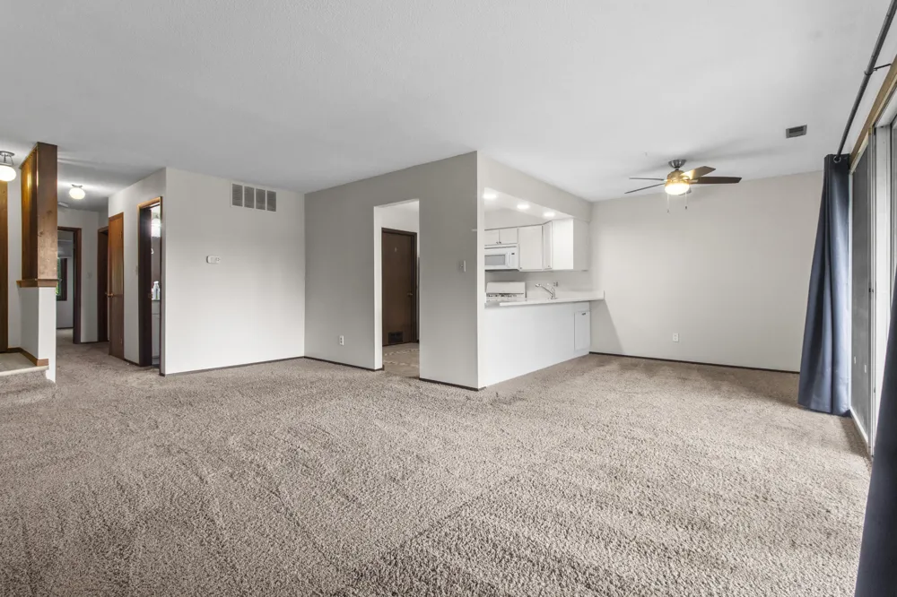 2513 E Lakeshore Drive Crown Point, IN 46307
