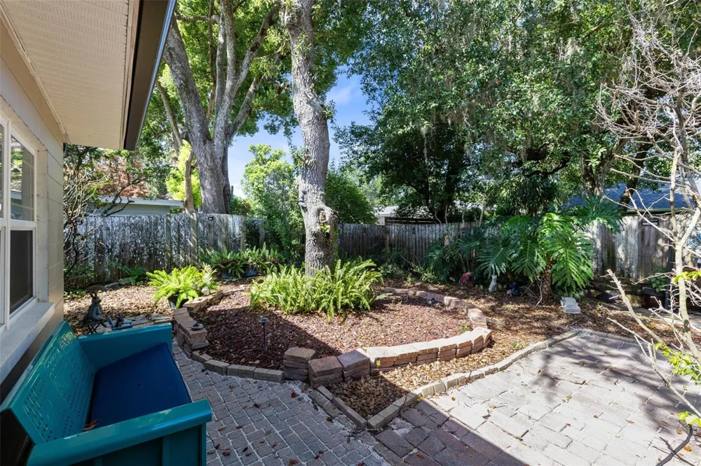 553 ARAPAHO TRAIL Maitland, FL 32751