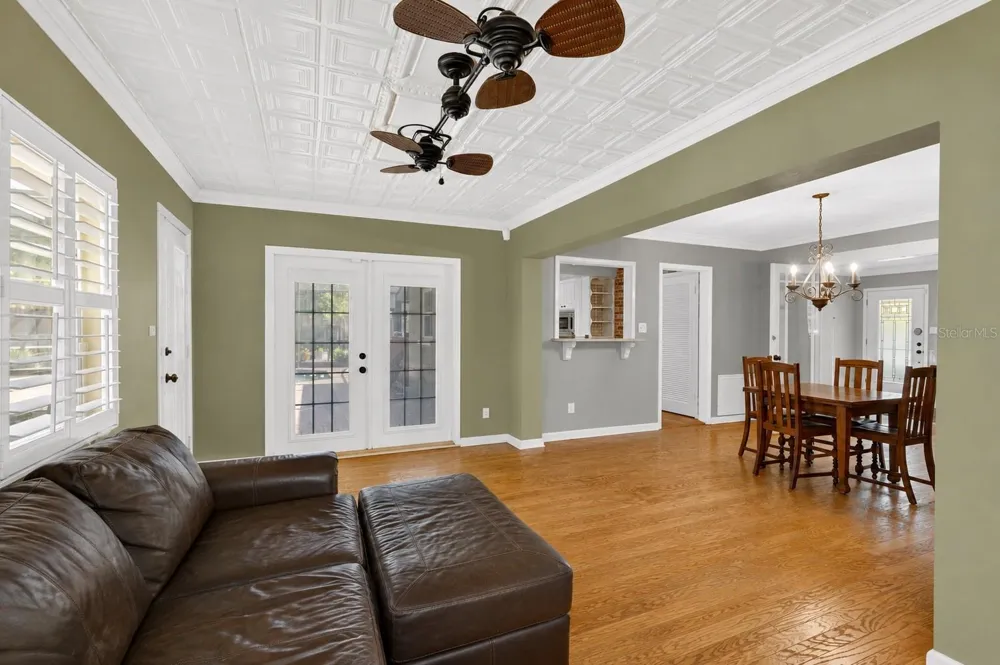 553 ARAPAHO TRAIL Maitland, FL 32751
