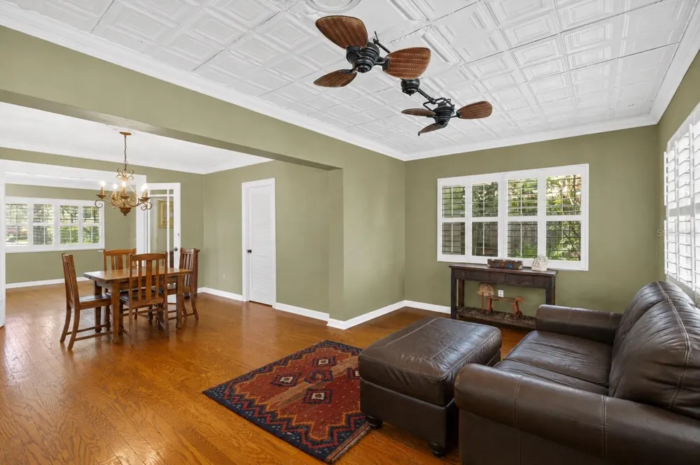 553 ARAPAHO TRAIL Maitland, FL 32751