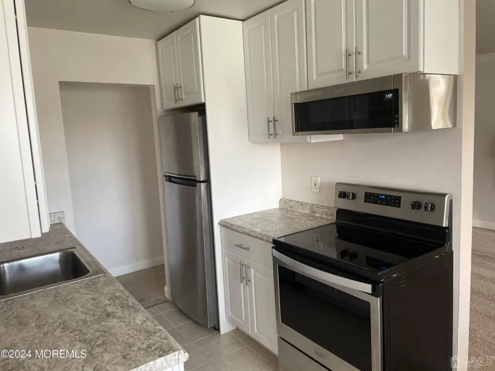 60 Manchester Court #E Freehold, NJ 07728