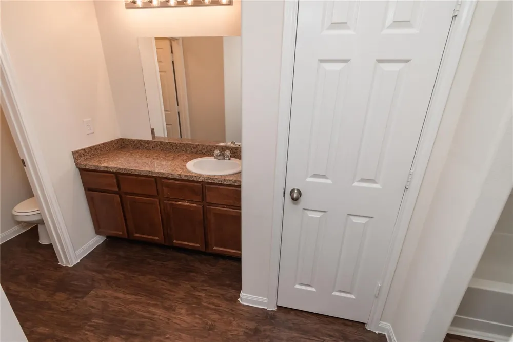 5603 Straight Way Kingwood, TX 77339