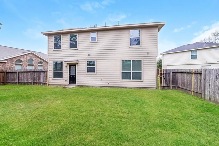 5603 Straight Way Kingwood, TX 77339