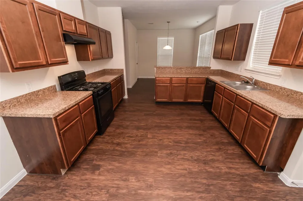 5603 Straight Way Kingwood, TX 77339