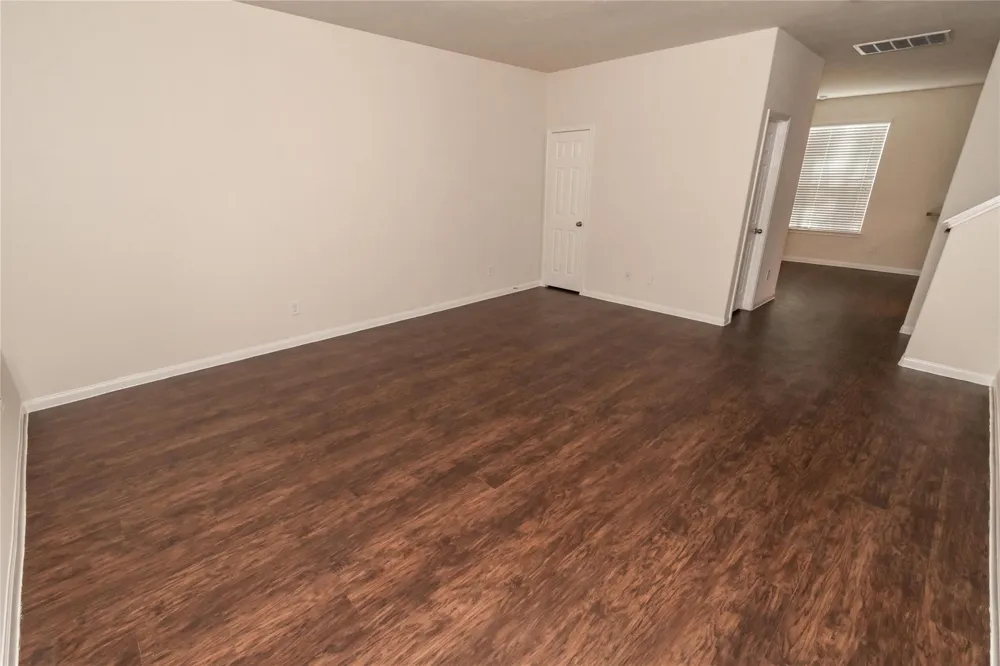 5603 Straight Way Kingwood, TX 77339