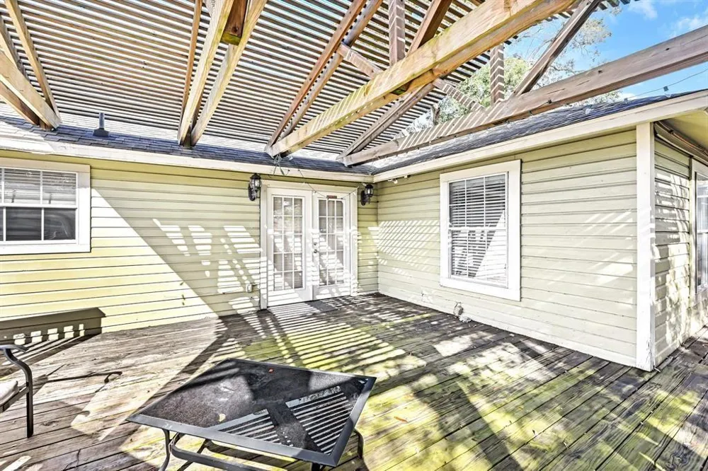 806 Gale Street Houston, TX 77009