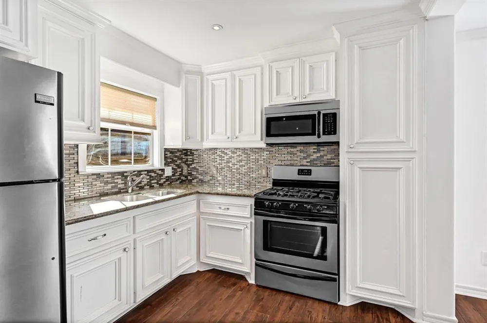 806 Gale Street Houston, TX 77009