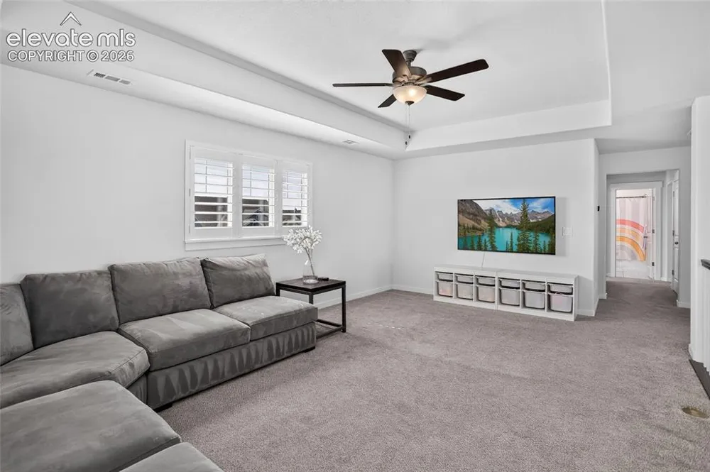1044 Larimer Ridge Parkway Timnath, CO 80547