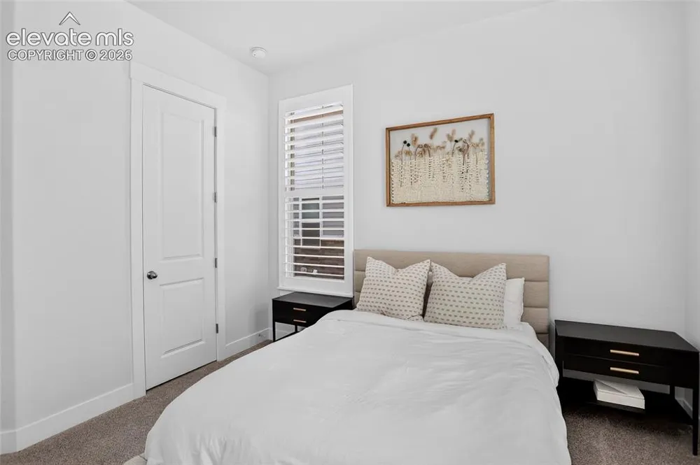 1044 Larimer Ridge Parkway Timnath, CO 80547