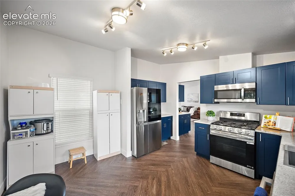 7705 Valley Quail Point Colorado Springs, CO 80922
