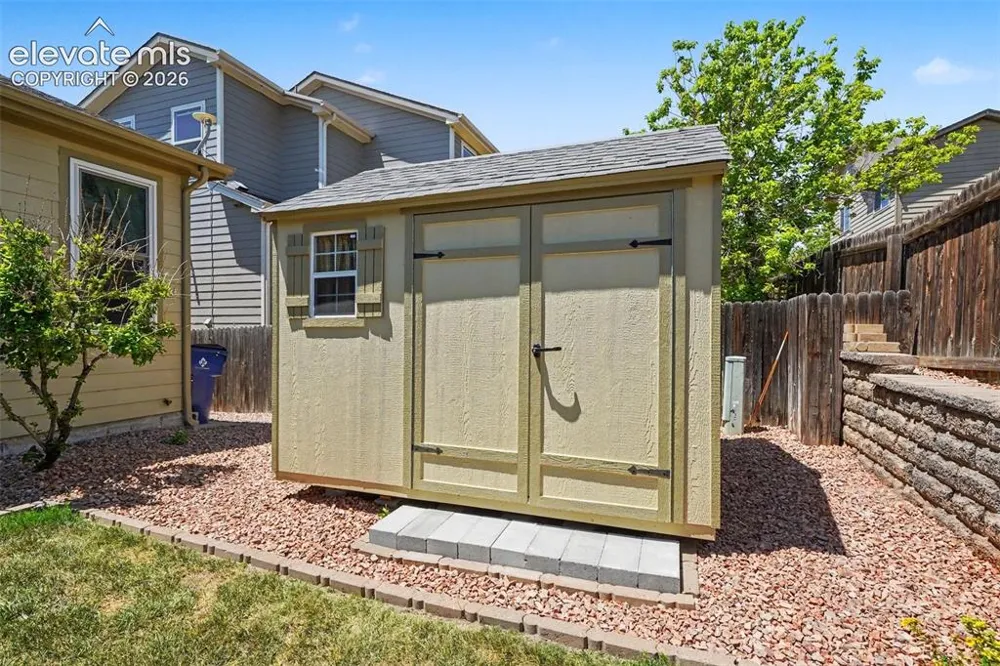 11938 Rodez Grove Peyton, CO 80831