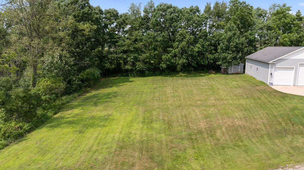 2728 Carric Court #11 Jackson, MI 49201