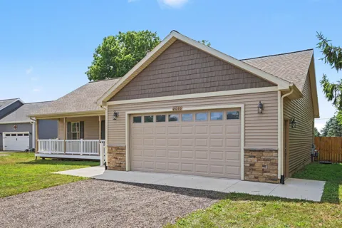2010 Wolf Lake Road