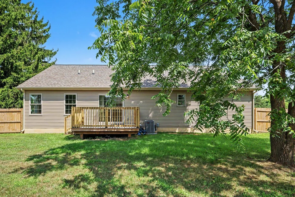 2010 Wolf Lake Road Grass Lake, MI 49240
