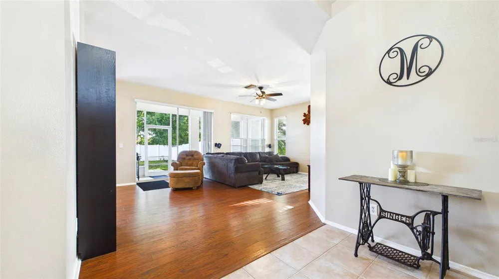 4021 3RD AVENUE E Bradenton, FL 34208