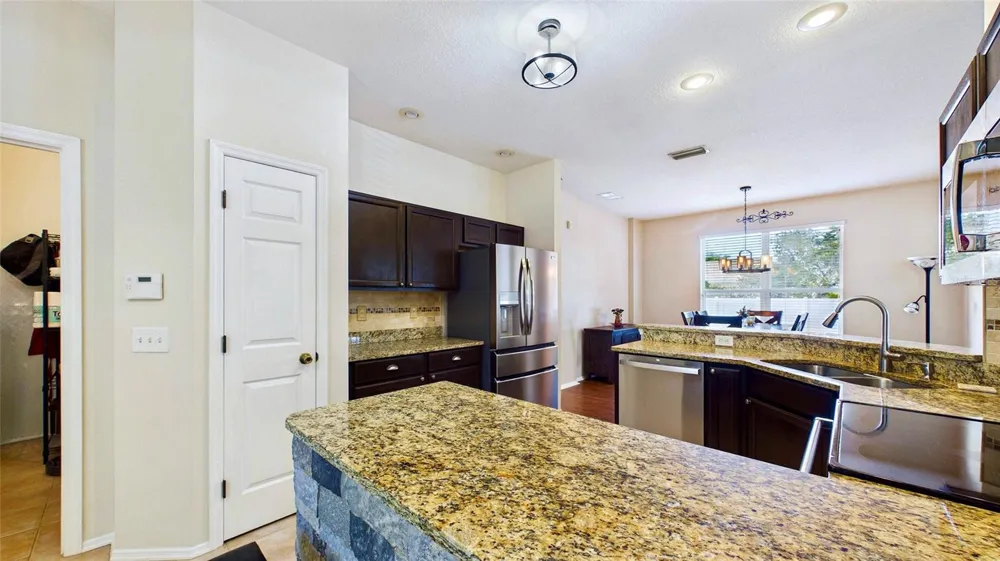 4021 3RD AVENUE E Bradenton, FL 34208