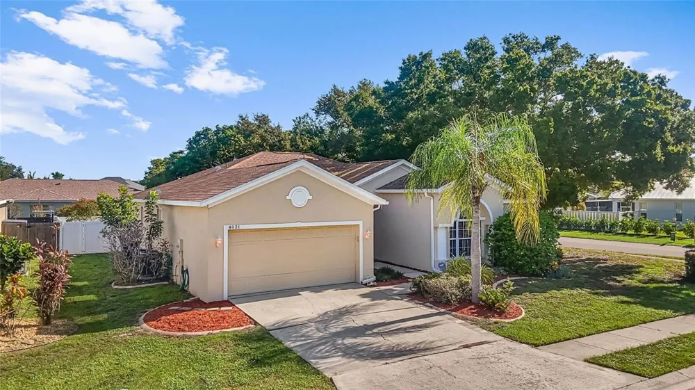 4021 3RD AVENUE E Bradenton, FL 34208