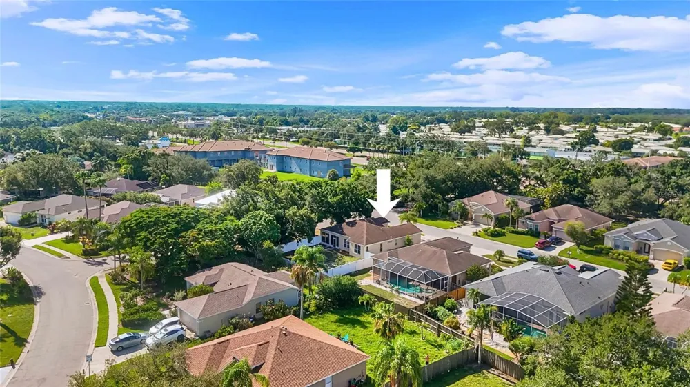 4021 3RD AVENUE E Bradenton, FL 34208