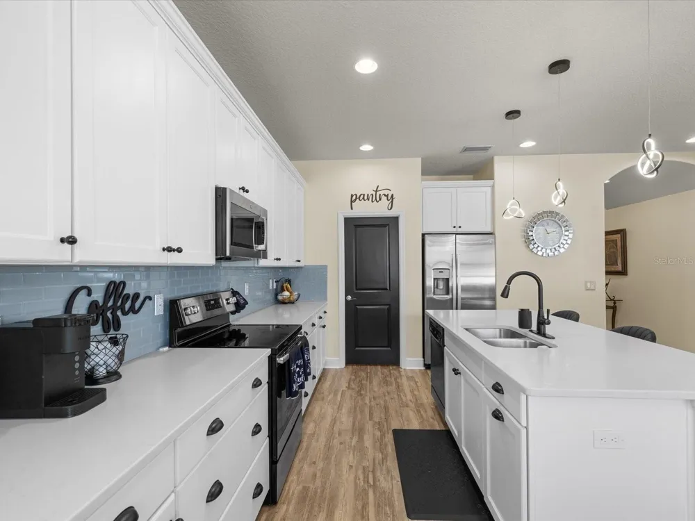 7117 PARK TREE DRIVE Tampa, FL 33625