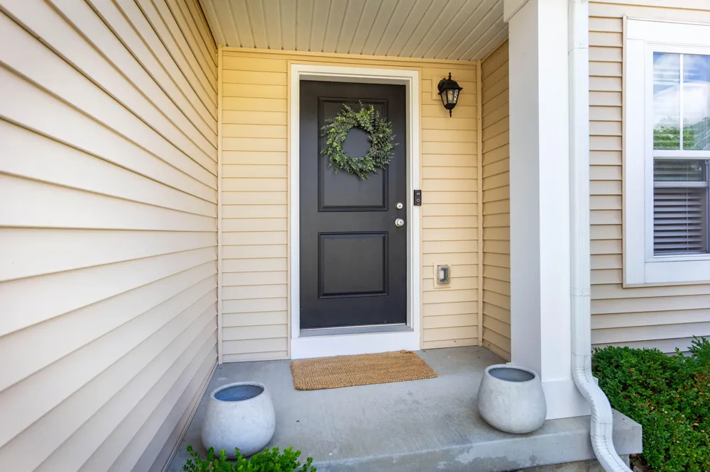 635 Rockway Drive Linden, MI 48451
