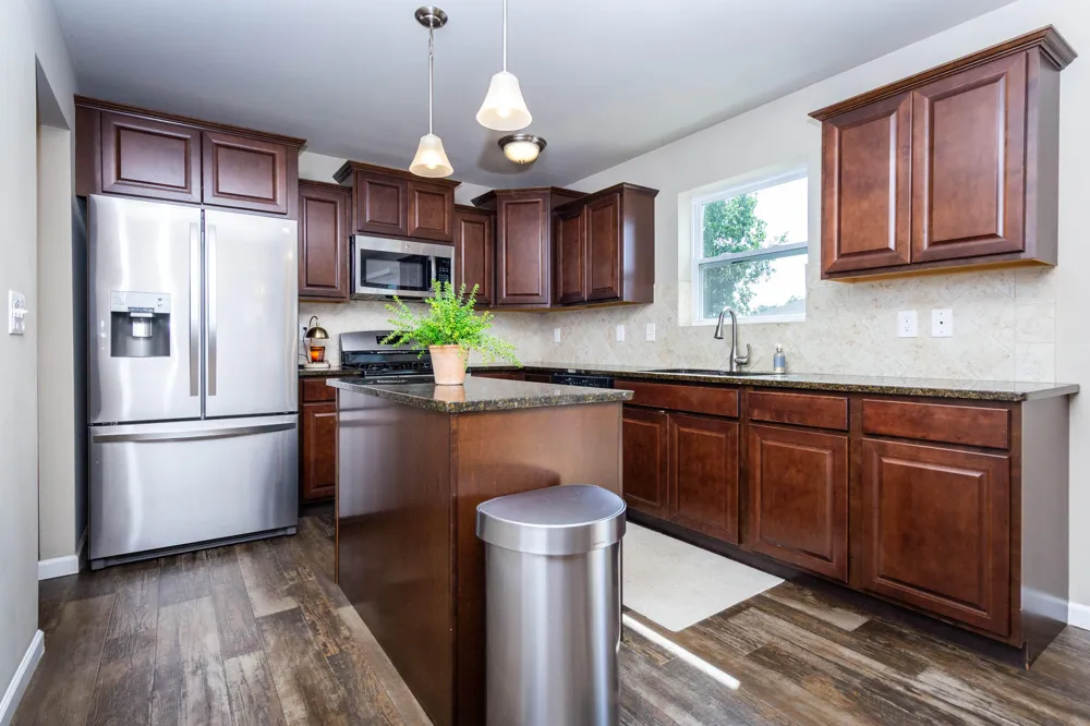 635 Rockway Drive Linden, MI 48451
